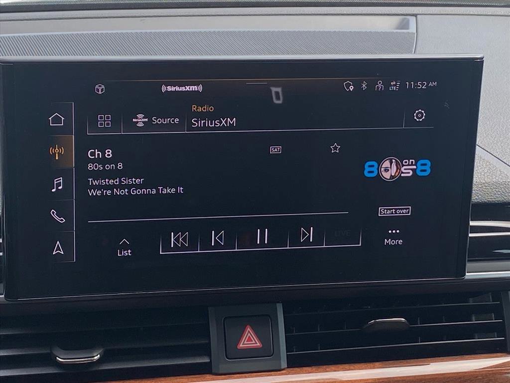 Used 2023 Audi A4 2.0T Premium w/ Convenience Package image 8