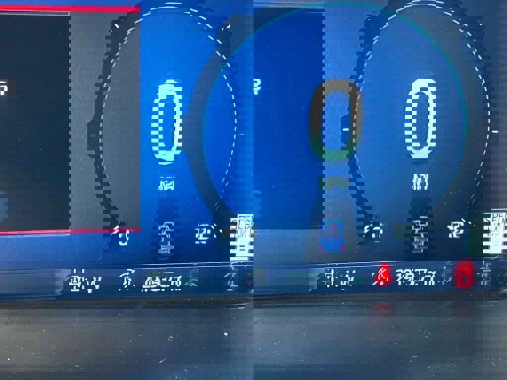 Used 2024 Ford F150 XLT w/ Equipment Group 302A MID image 22