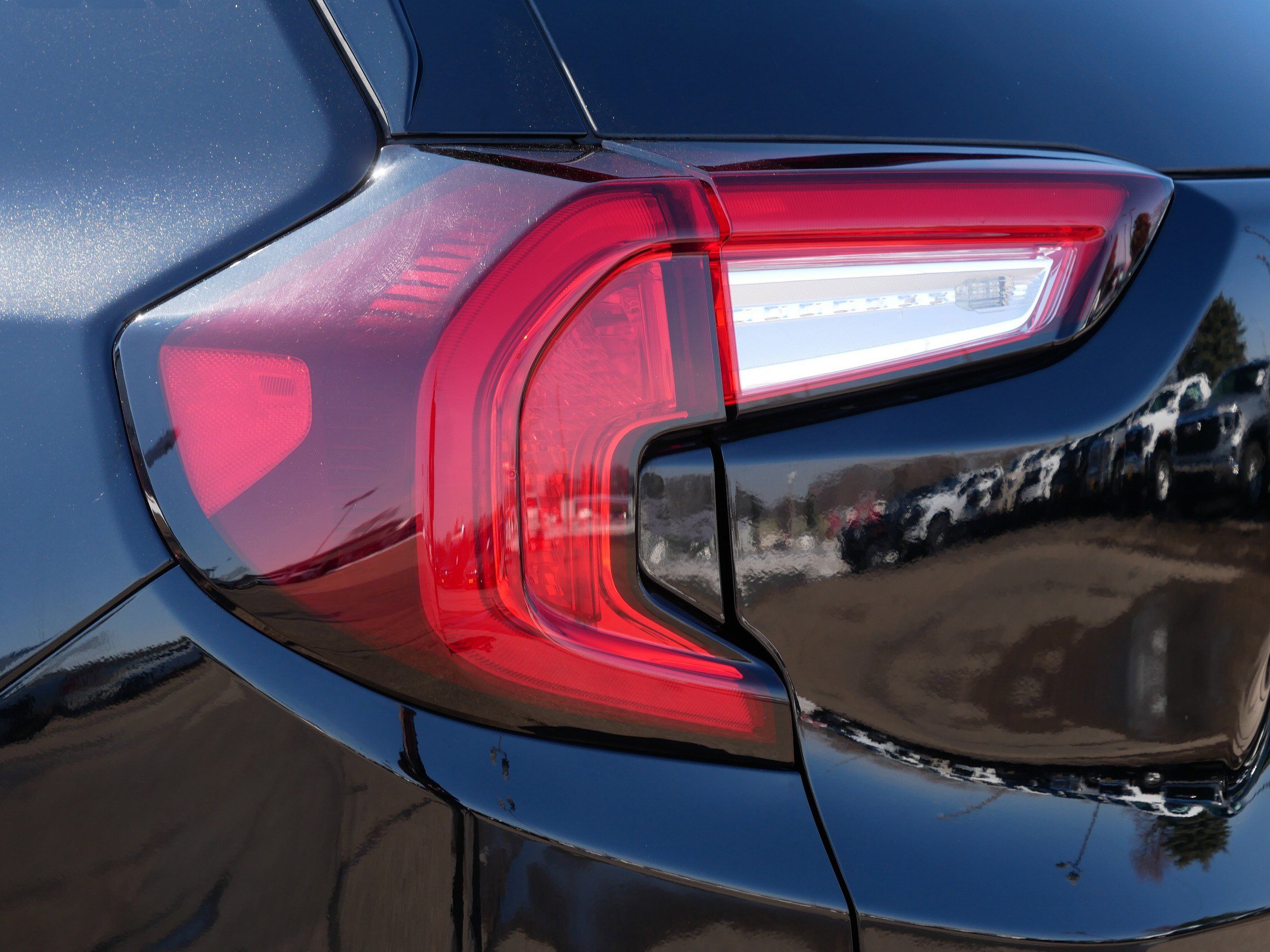 Used 2024 GMC Terrain SLT w/ Infotainment Package II image 17