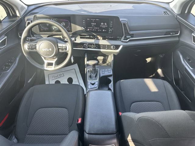 Used 2025 Kia Sportage LX image 27