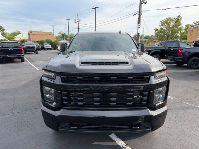 Used 2021 Chevrolet Silverado 2500 Custom w/ Custom Value Package AWD/4WD image 2