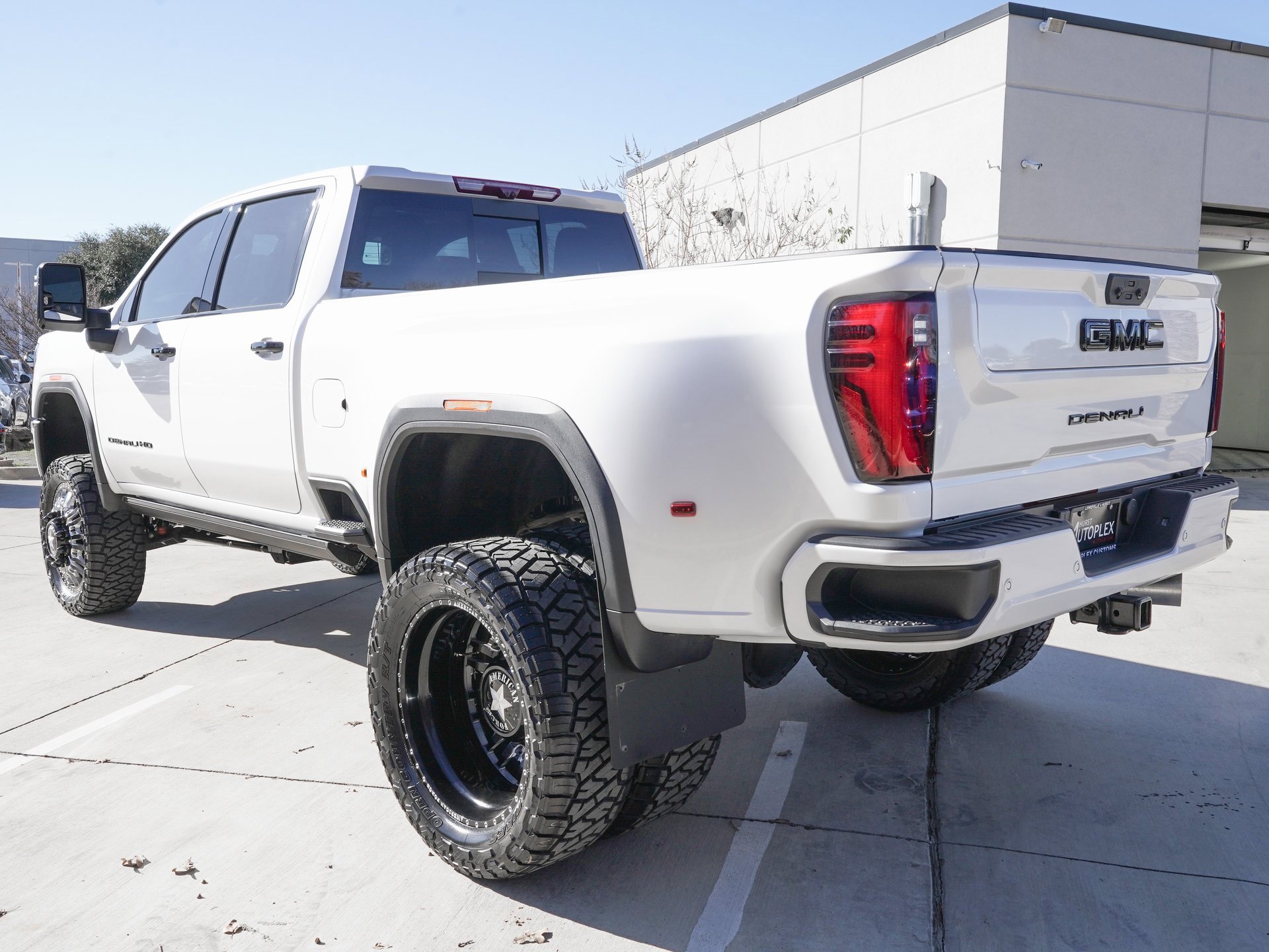 Used 2025 GMC Sierra 3500 Denali Ultimate image 6