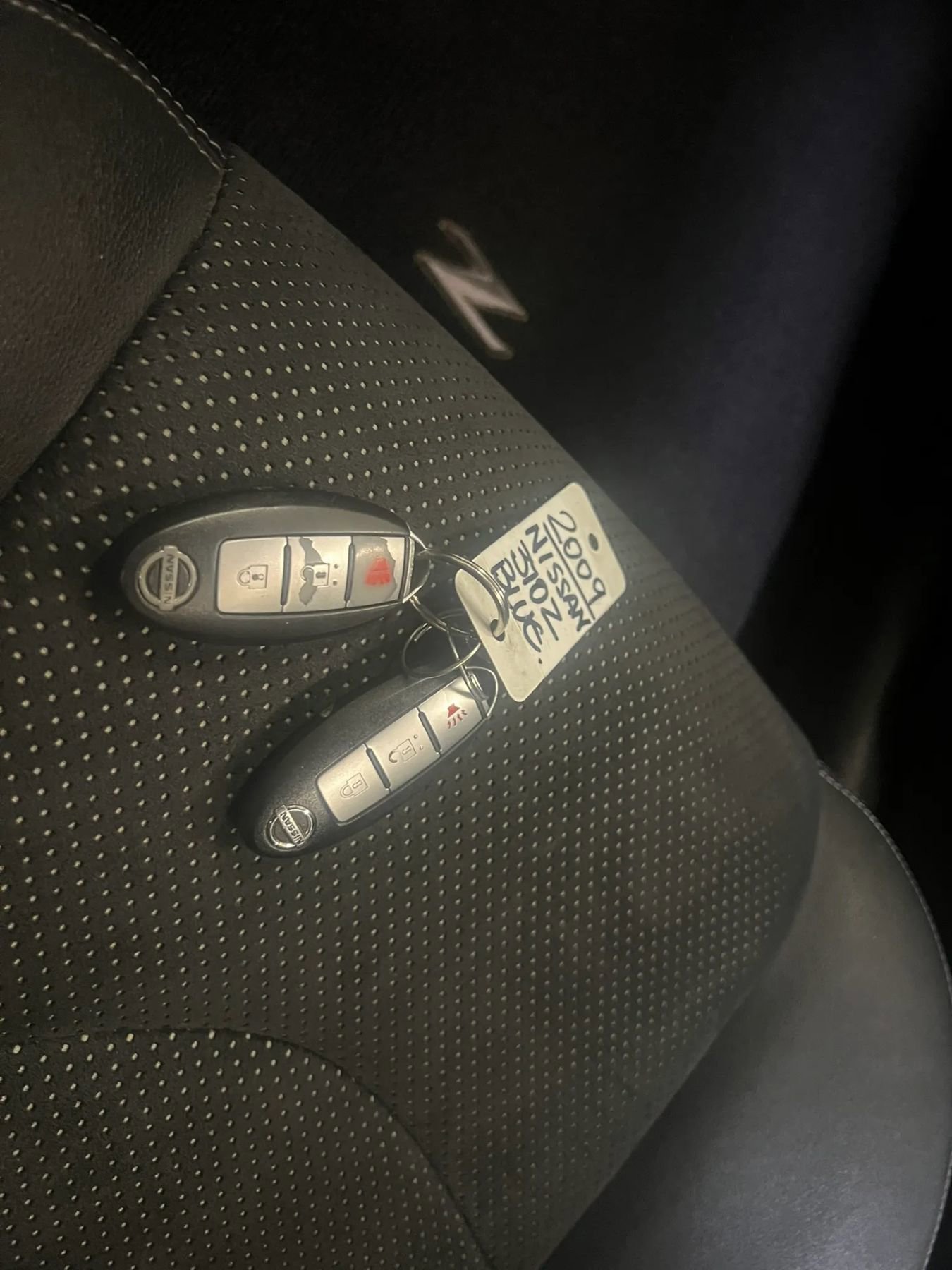 Used 2009 Nissan 370Z Touring image 19