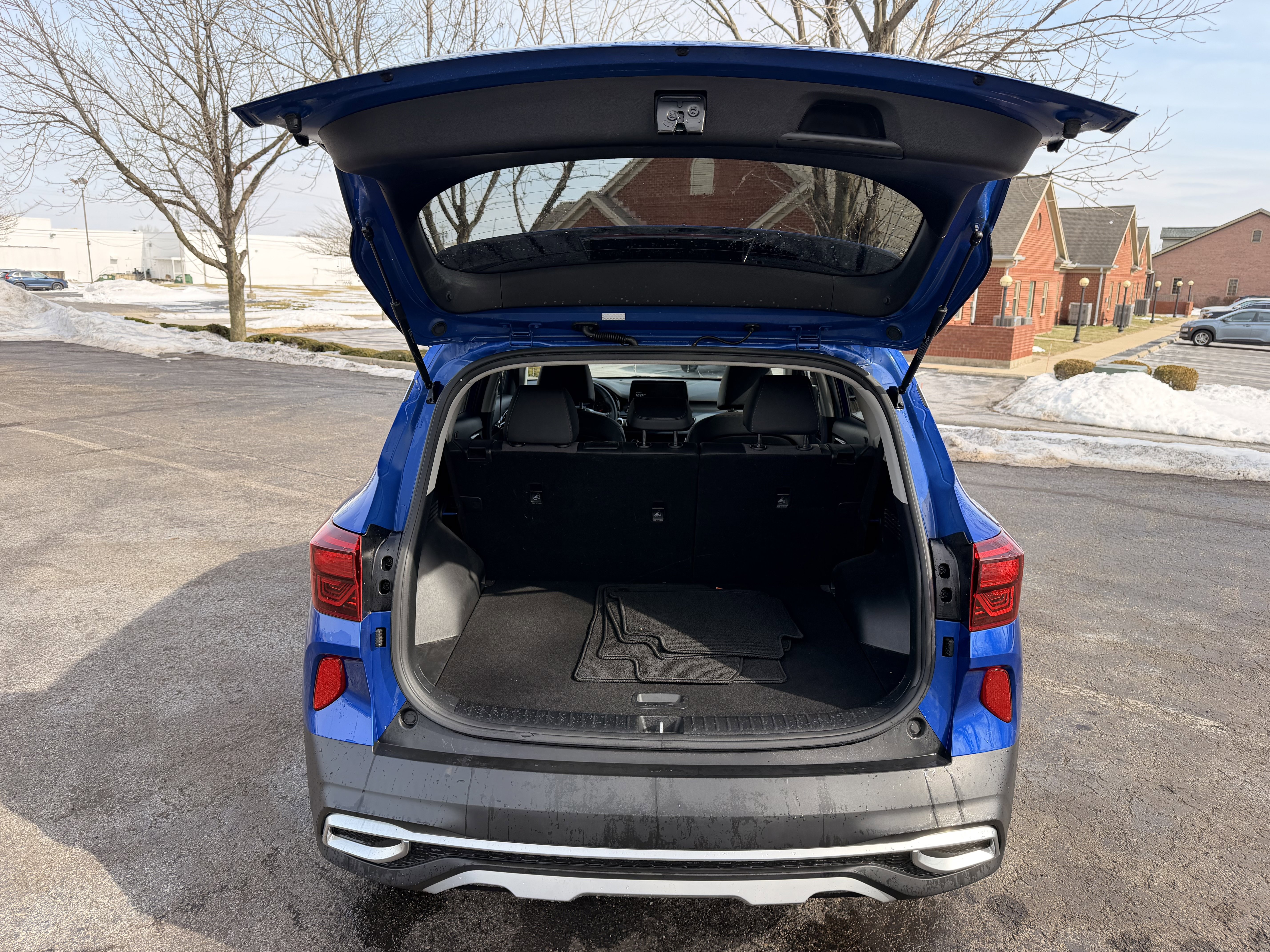 Used 2023 Kia Seltos S w/ Navigation Package image 12