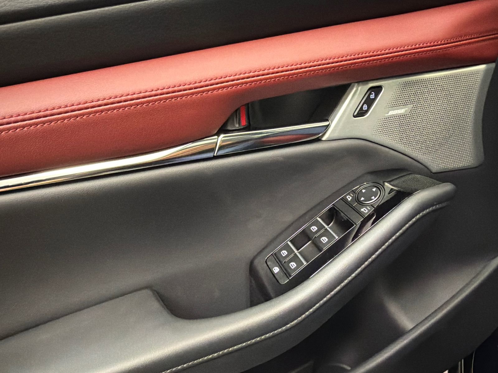 New 2026 MAZDA MAZDA3 2.5 S Hatchback w/ Premium Pkg image 34