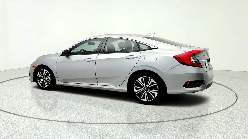 Used 2016 Honda Civic EX-T image 7