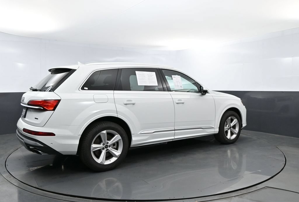 Used 2025 Audi Q7 3.0T Premium w/ Convenience Package AWD/4WD image 23