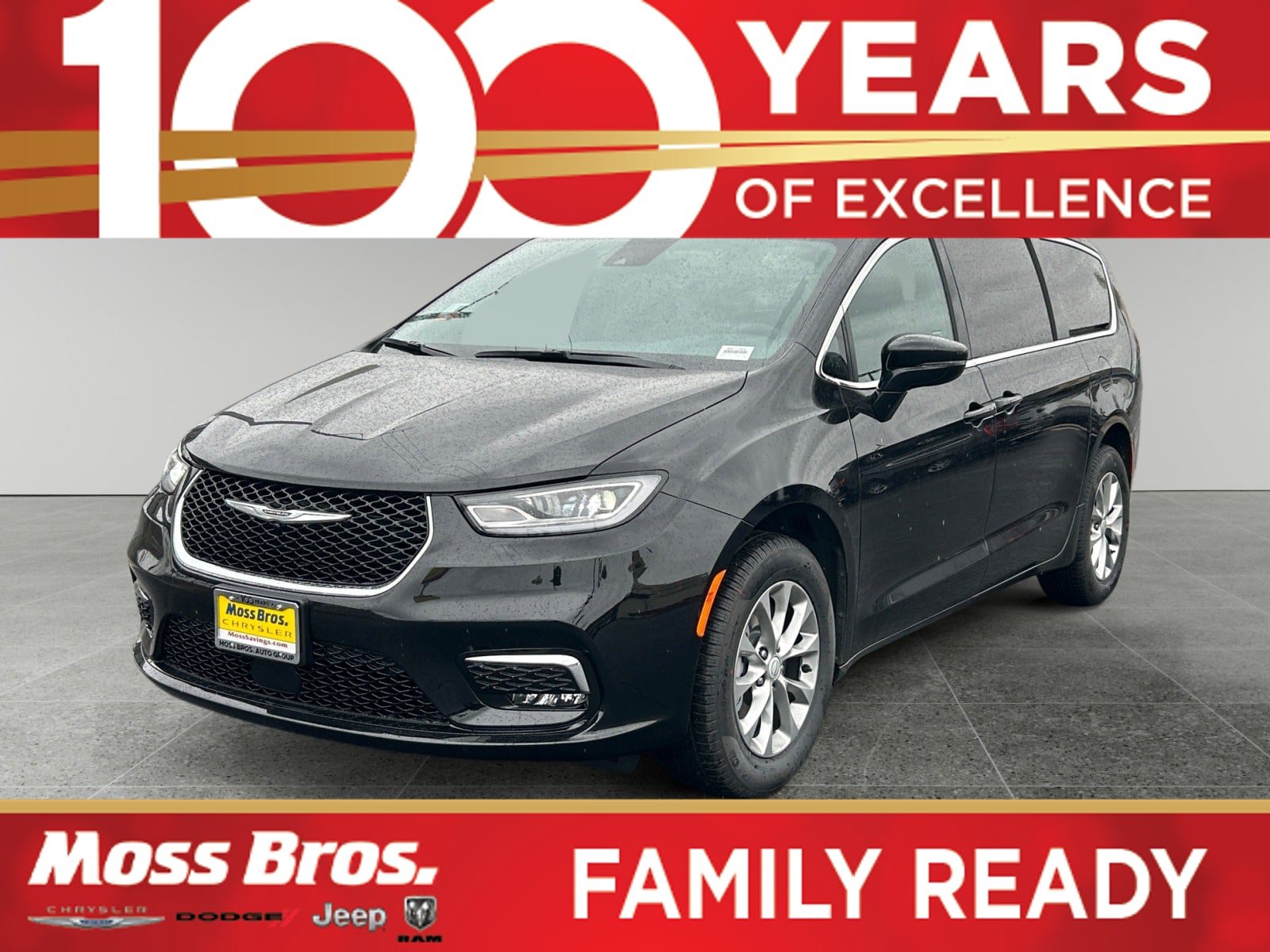 New 2026 Chrysler Pacifica Select AWD/4WD image 1