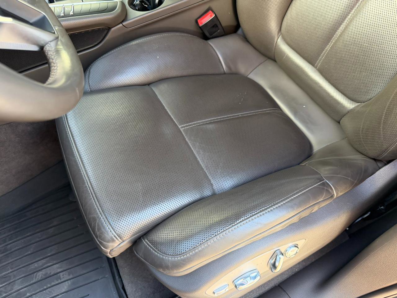 Used 2018 Porsche Macan S image 25