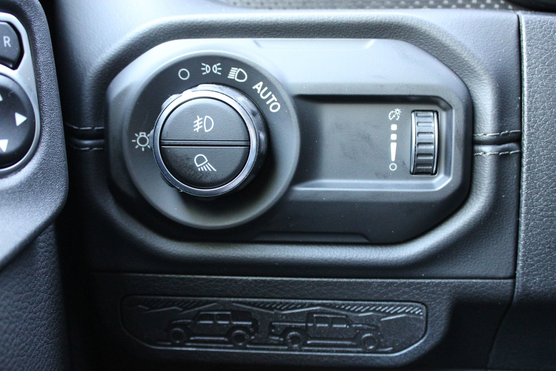 New 2026 Jeep Gladiator Rubicon AWD/4WD image 29