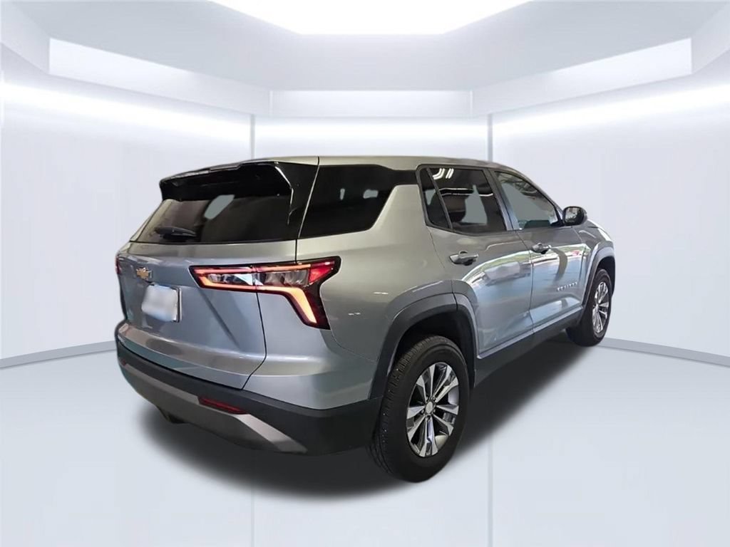 Used 2025 Chevrolet Equinox LT FWD image 16