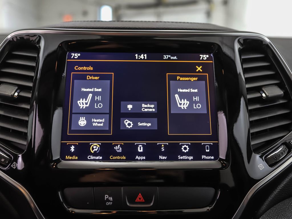 Used 2020 Jeep Cherokee Limited image 17