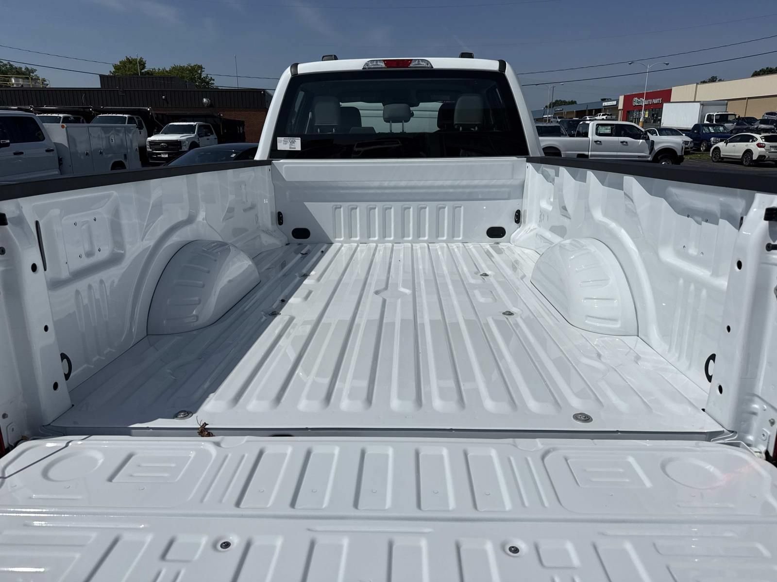 New 2026 Ford F250 4x4 Crew Cab Super Duty image 12