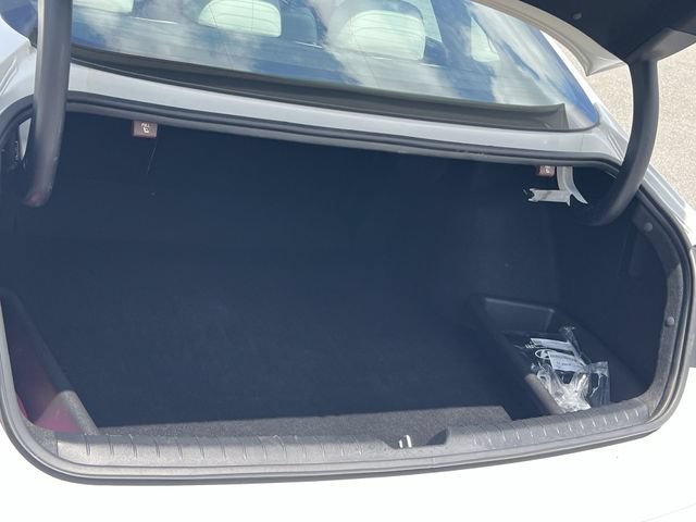 Used 2023 Hyundai Sonata Limited w/ Cargo Package FWD image 42