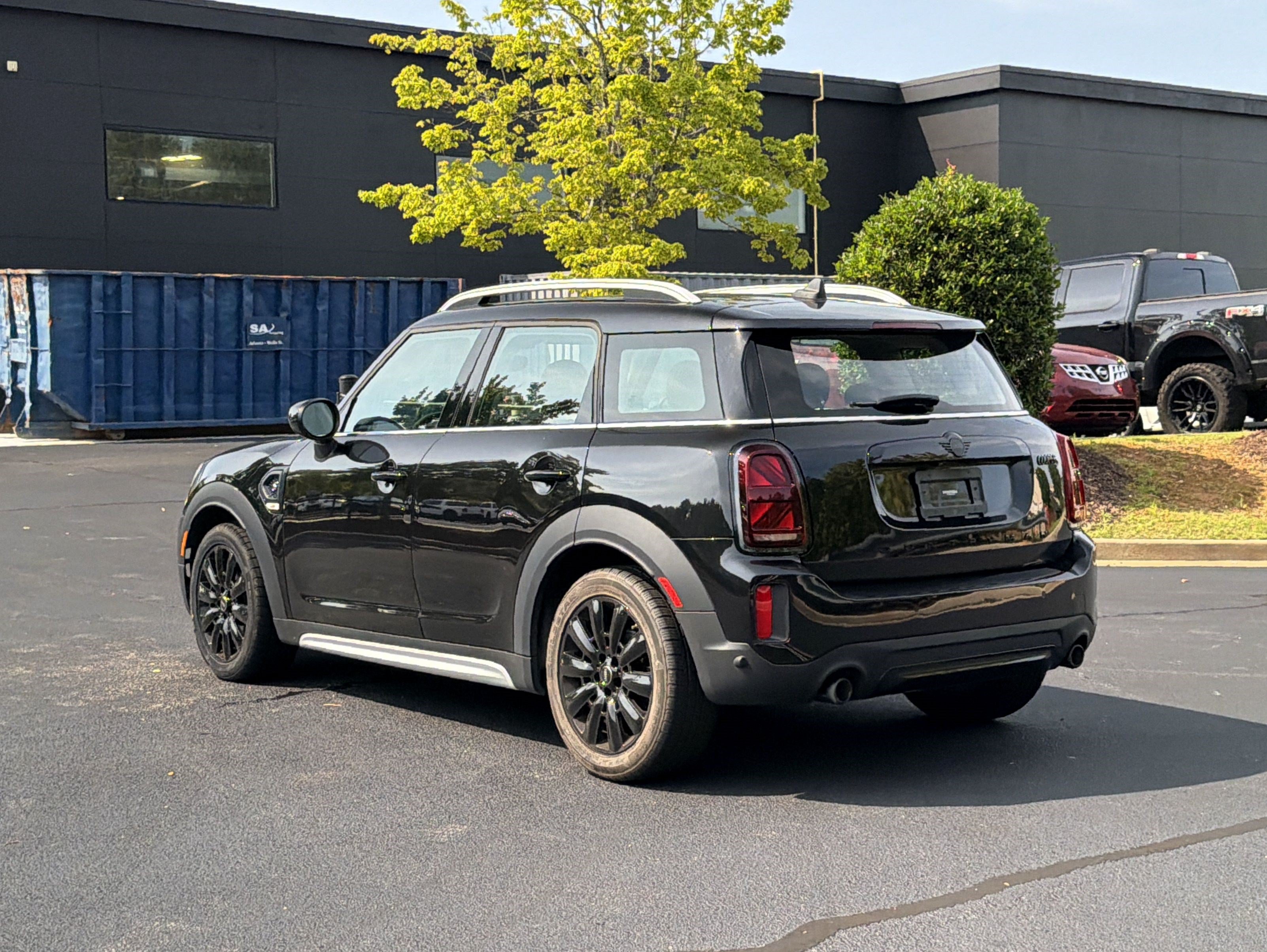 Used 2024 MINI Cooper Countryman S w/ Premium Package FWD image 13