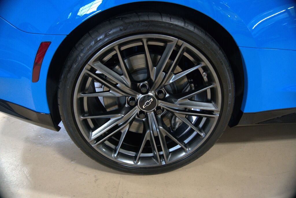 Used 2023 Chevrolet Camaro ZL1 image 30