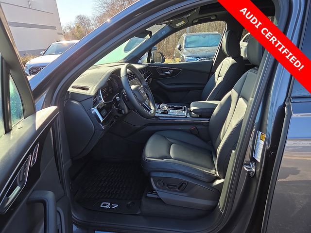 Certified 2025 Audi Q7 2.0T Premium w/ Convenience Plus Package image 14