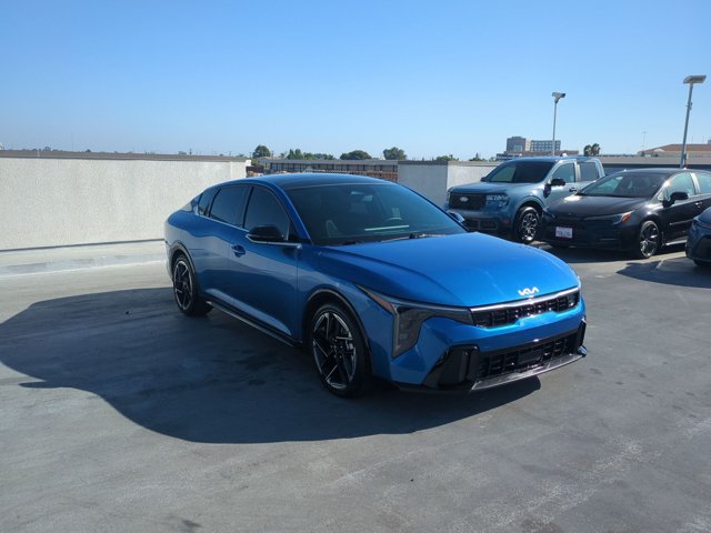 Used 2025 Kia K4 GT-Line w/ GT-Line Sunroof Package FWD image 3