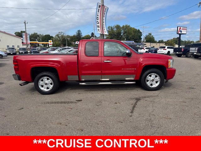Used 2009 Chevrolet Silverado 1500 LTZ w/ LPO, Deluxe Chrome Package AWD/4WD image 2
