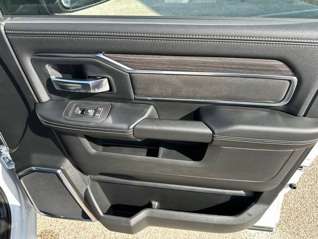 New 2026 RAM 3500 Laramie AWD/4WD image 54