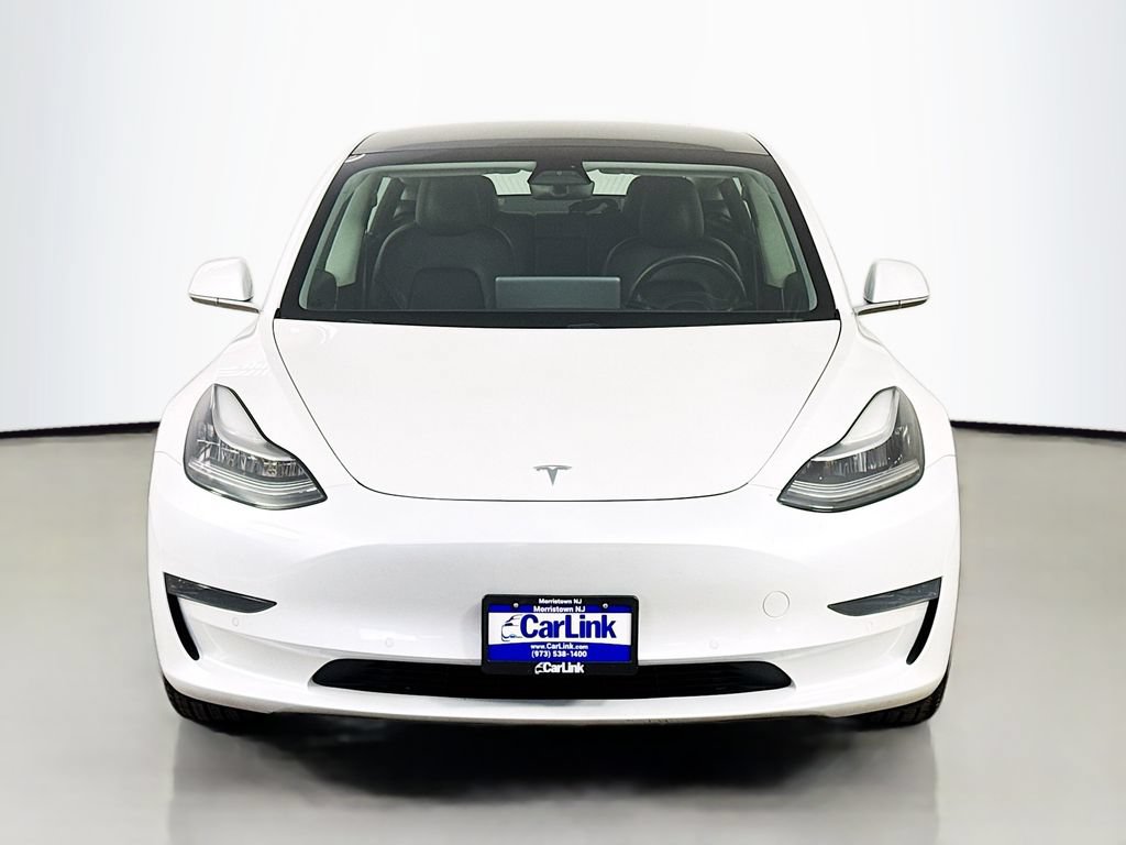 Used 2020 Tesla Model 3 Standard Range RWD image 2