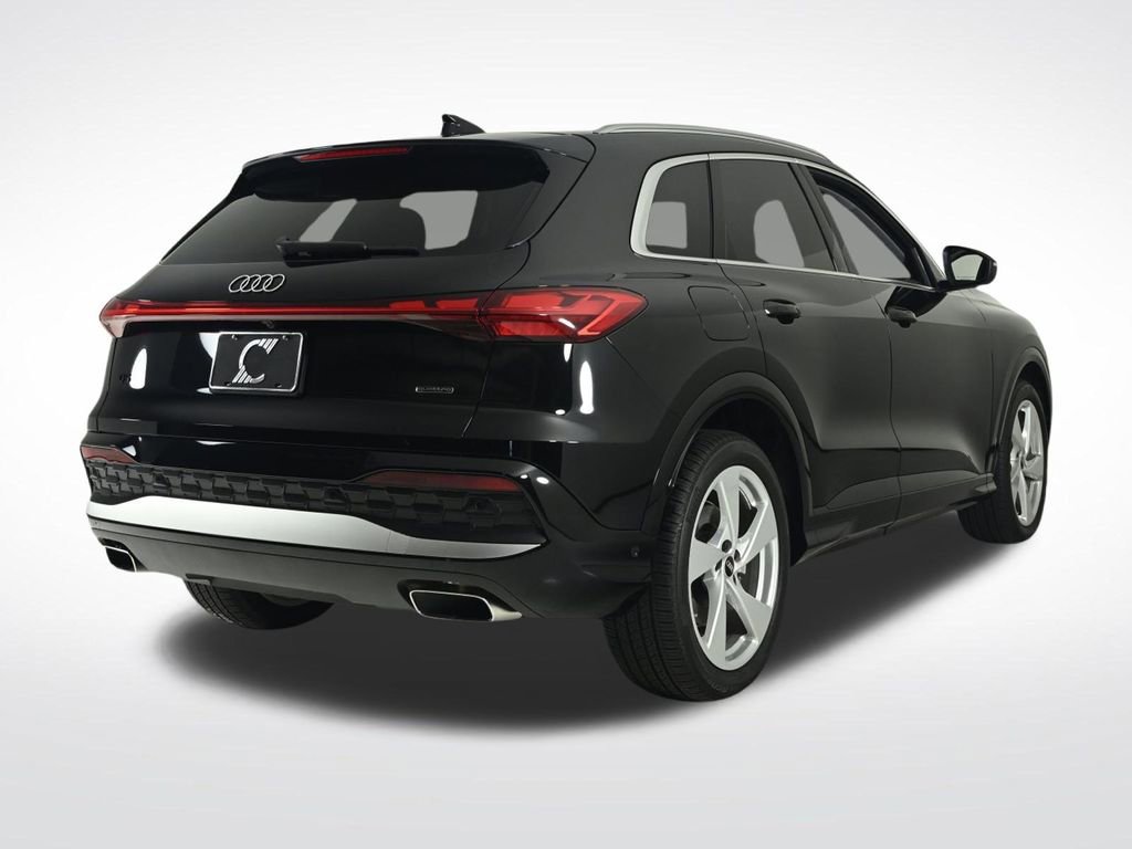 New 2025 Audi Q5 Prestige image 5