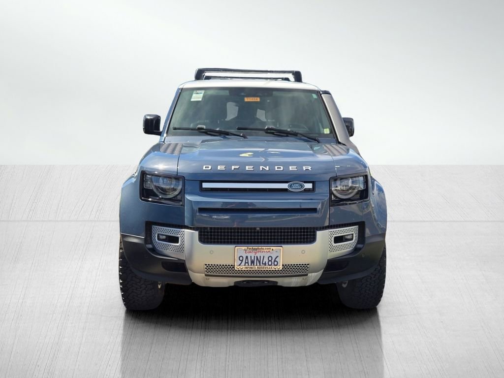 Used 2023 Land Rover Defender 90 S image 2