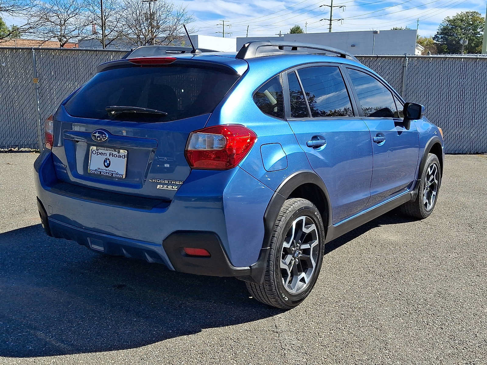 Used 2016 Subaru Crosstrek 2.0i Premium w/ Moonroof Package AWD/4WD image 8