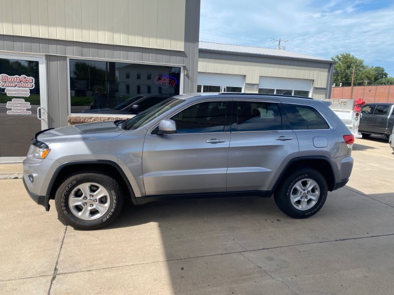 Used 2015 Jeep Grand Cherokee Laredo