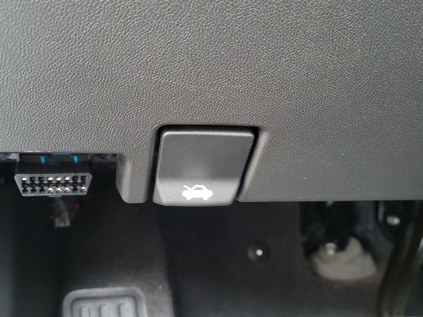 Used 2020 Chevrolet Equinox LT FWD image 15