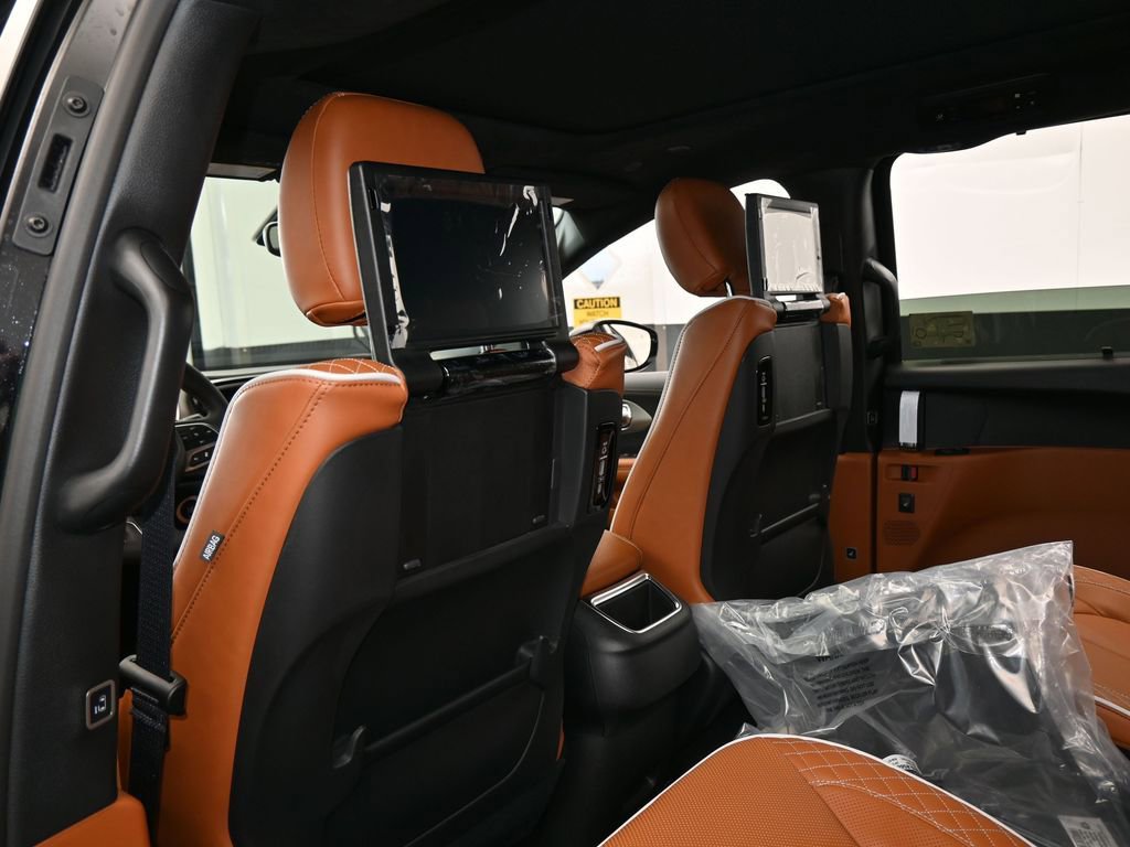 New 2026 Chrysler Pacifica Pinnacle image 32