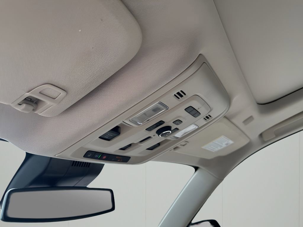 Certified 2024 GMC Yukon XL Denali image 36