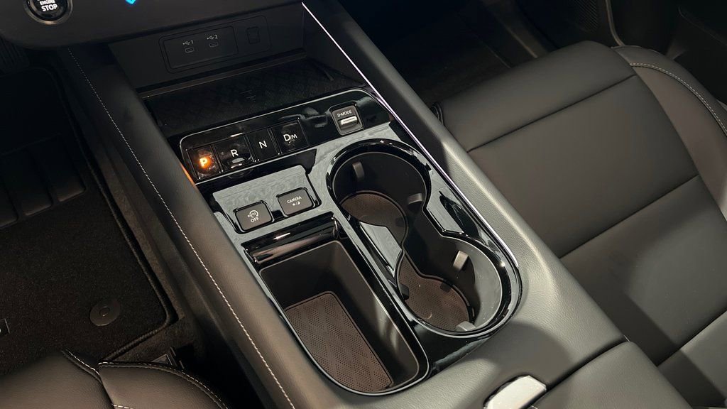 New 2025 Nissan Murano SL image 10