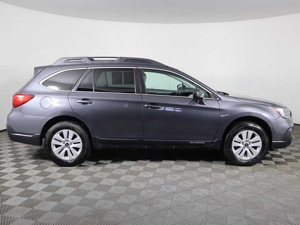 Used 2018 Subaru Outback 2.5i Premium AWD/4WD image 15