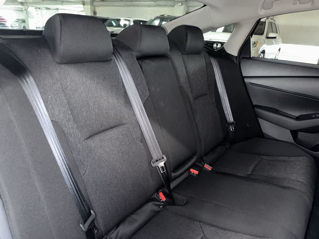 Used 2025 Honda Accord LX image 25