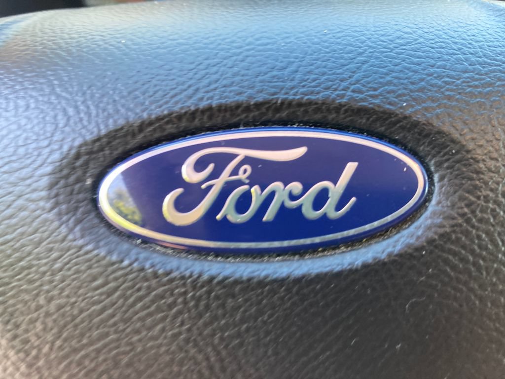 Used 2018 Ford Edge SEL w/ Equipment Group 201A AWD/4WD image 26
