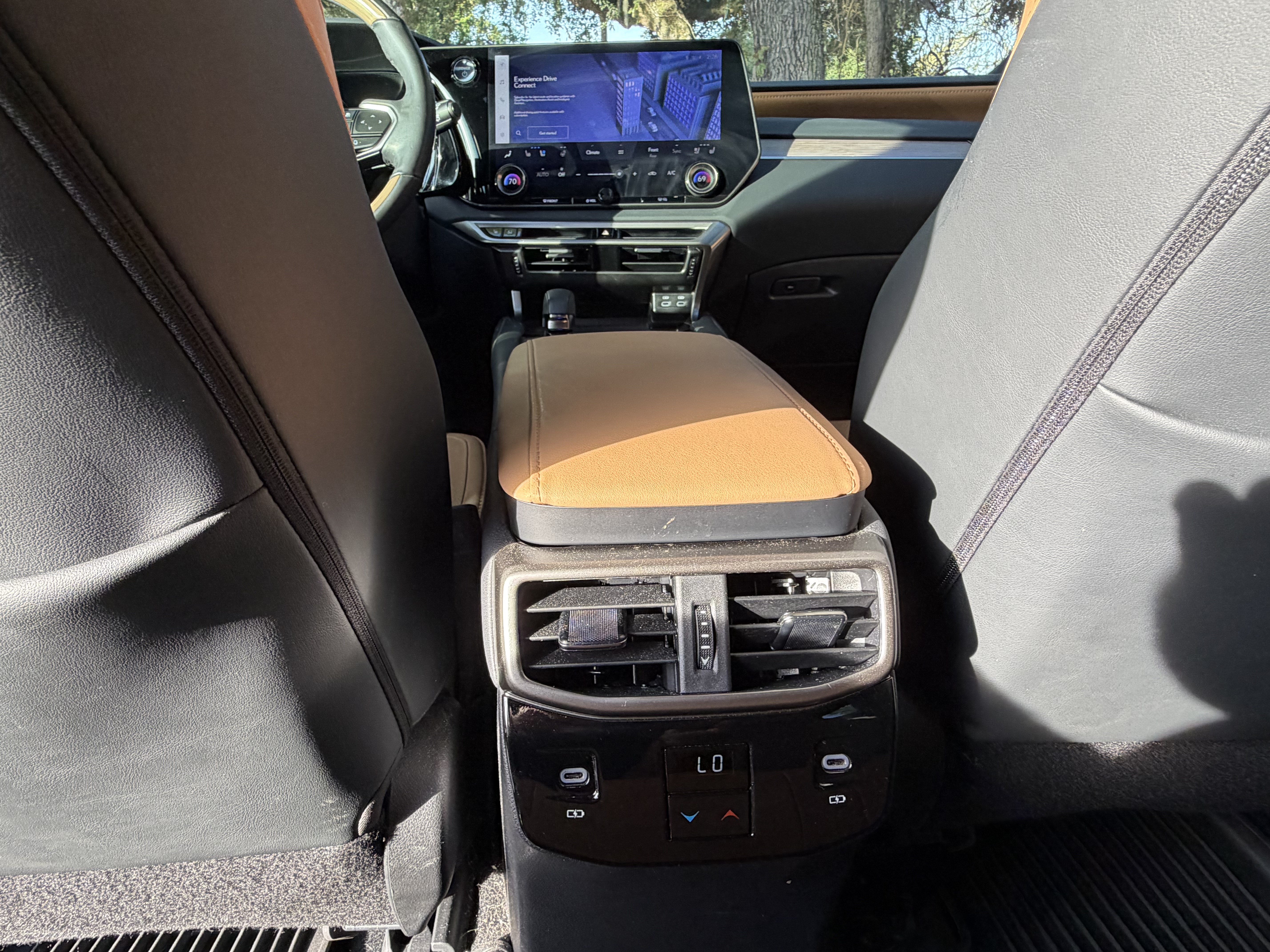 Used 2024 Lexus RX 350 w/ Convenience Package AWD/4WD image 35