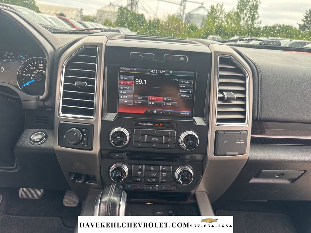Used 2015 Ford F150 Platinum w/ Equipment Group 701A Luxury AWD/4WD image 24