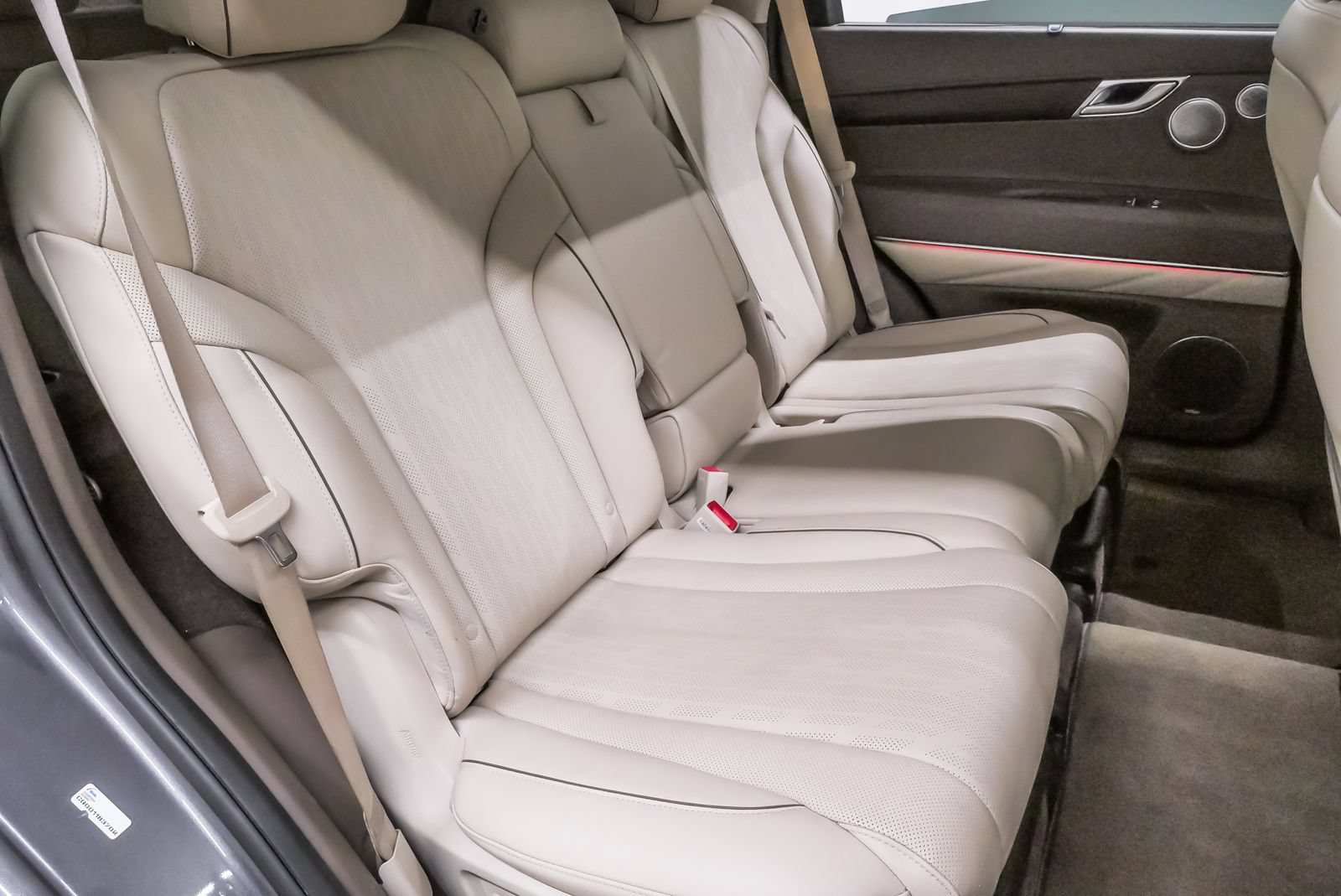 Certified 2023 Genesis GV80 3.5T Advanced + AWD/4WD image 13