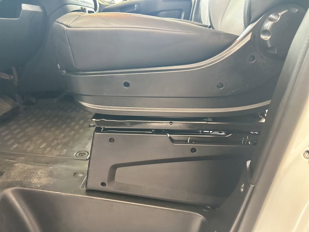 Used 2025 RAM ProMaster 2500 w/ Convenience Group FWD image 35