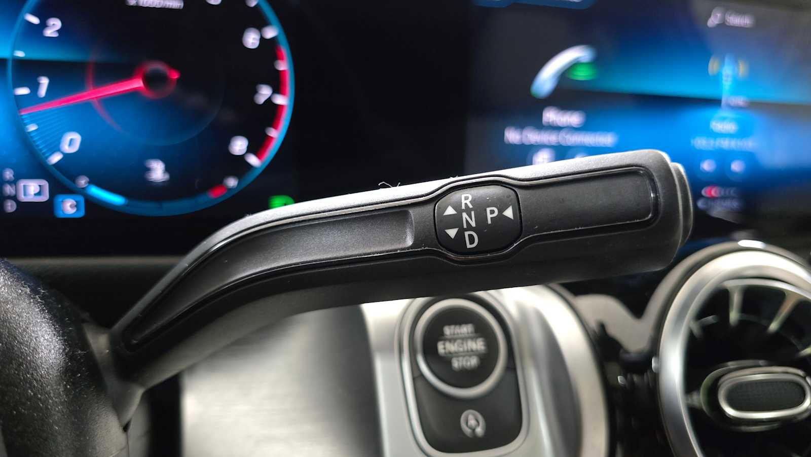 Certified 2022 Mercedes-Benz GLB 250 4MATIC image 37