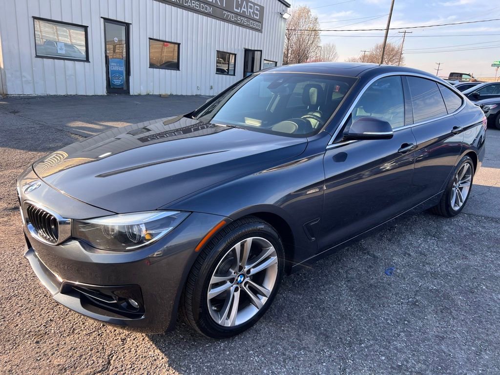 Used 2018 BMW 330i Gran Turismo xDrive w/ Premium Package AWD/4WD image 8