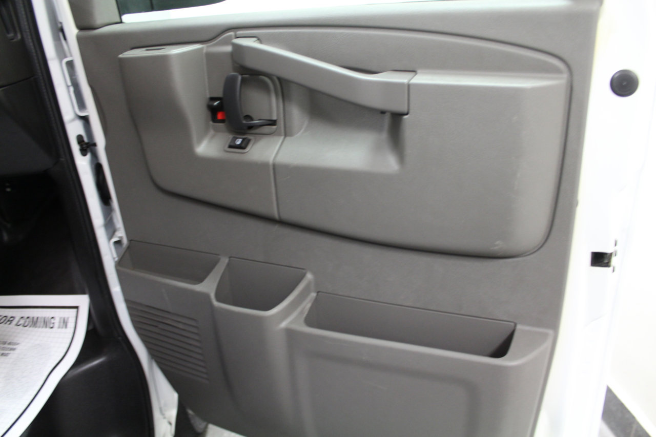 Used 2020 Chevrolet Express 2500 w/ Driver Convenience Package image 22