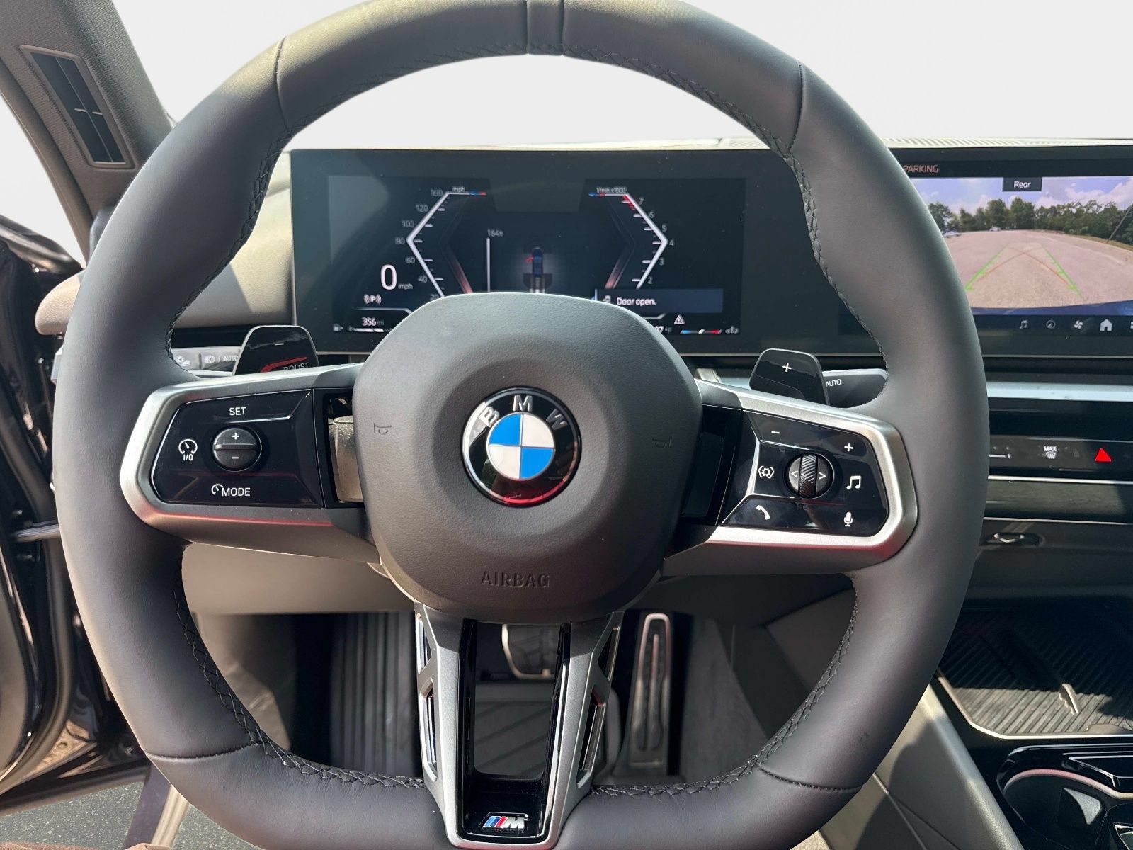 Used 2026 BMW 530i w/ M Sport Package RWD image 24