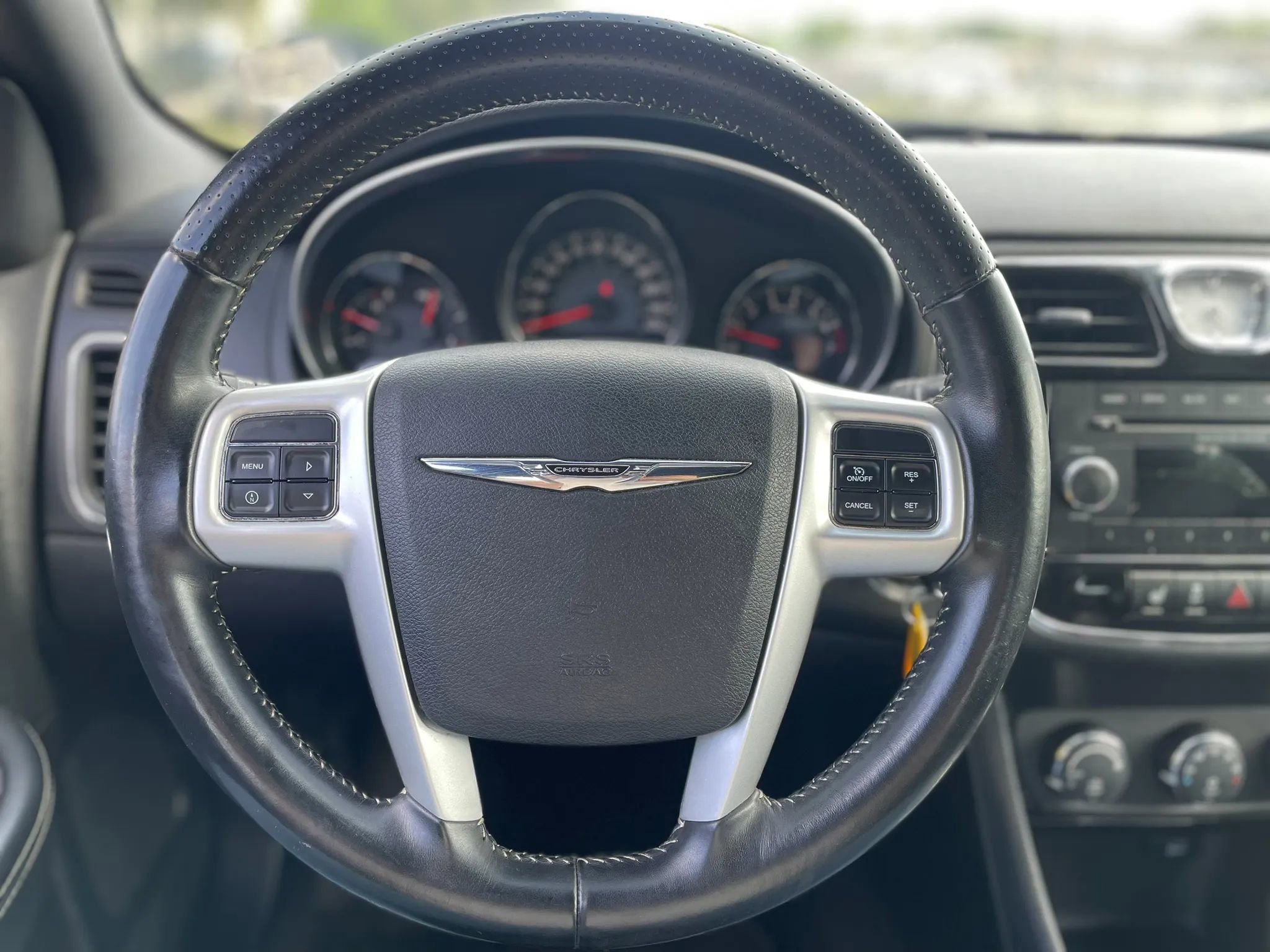 Used 2014 Chrysler 200 Limited w/ 200 Super S Group FWD image 14