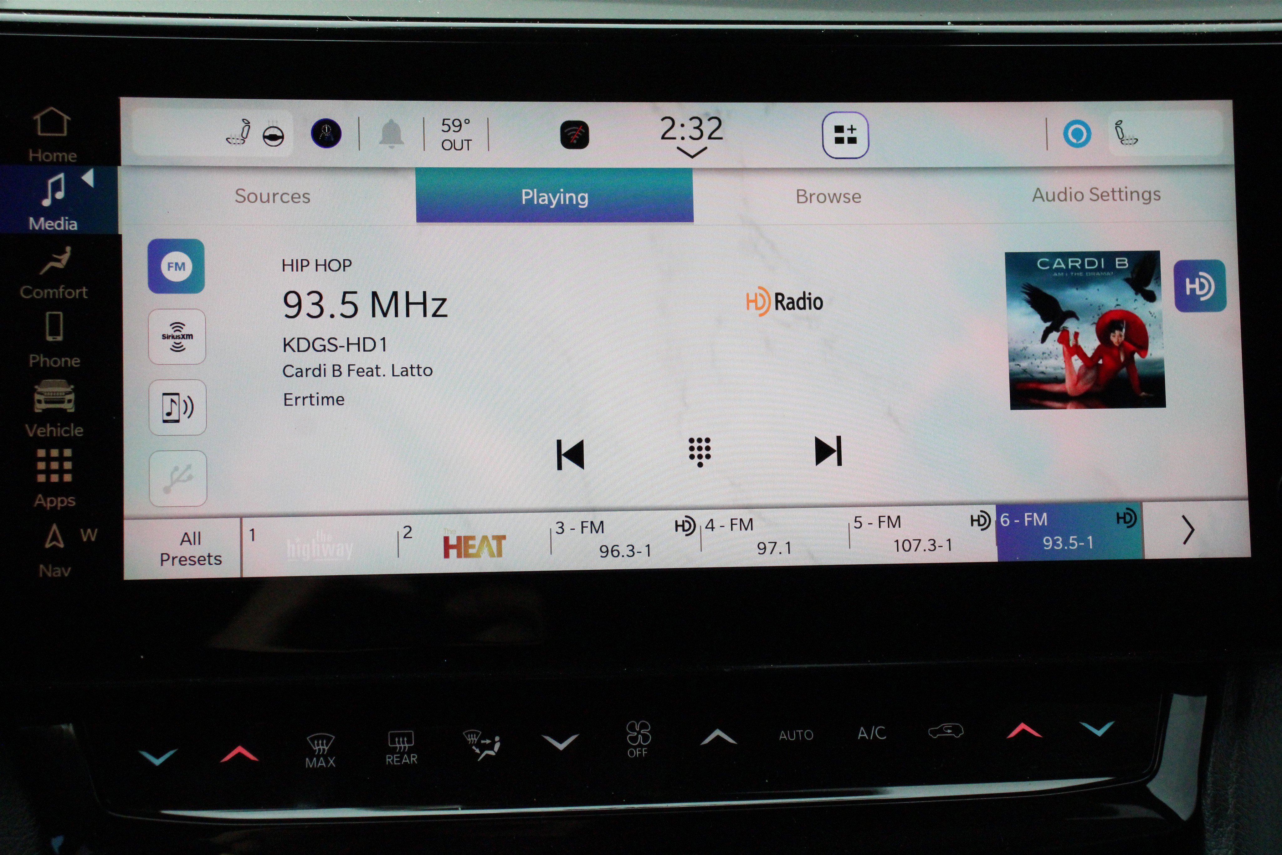 New 2026 Jeep Grand Cherokee Altitude image 14