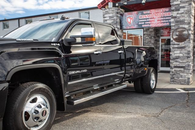 Used 2017 GMC Sierra 3500 Denali w/ Duramax Plus Package image 34