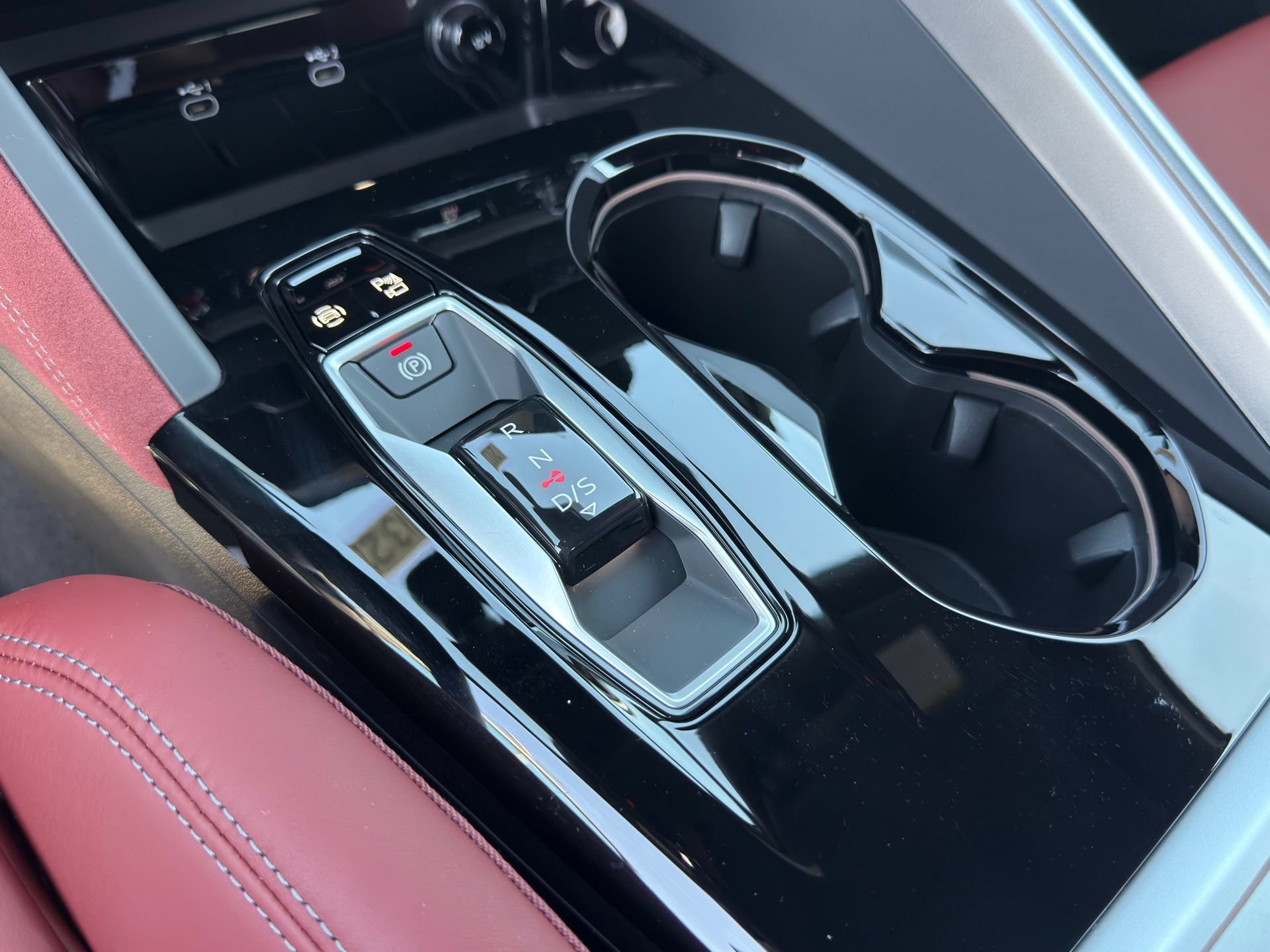 New 2026 Audi SQ5 Prestige AWD/4WD image 14