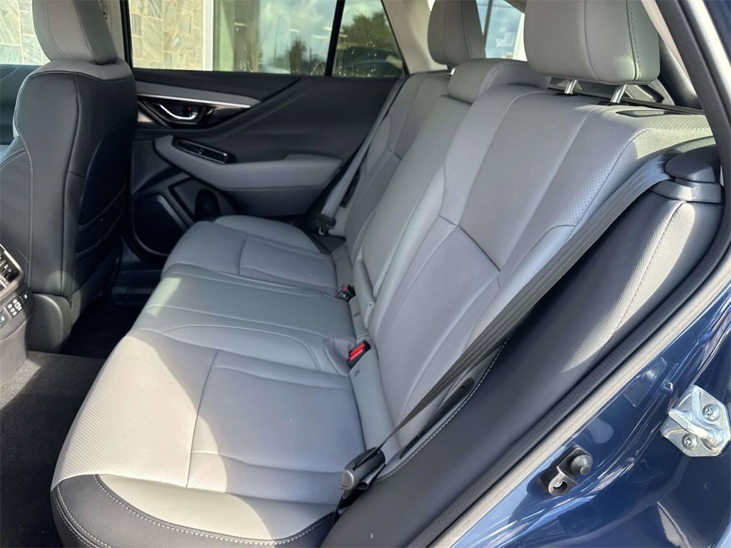 New 2025 Subaru Outback Limited image 8