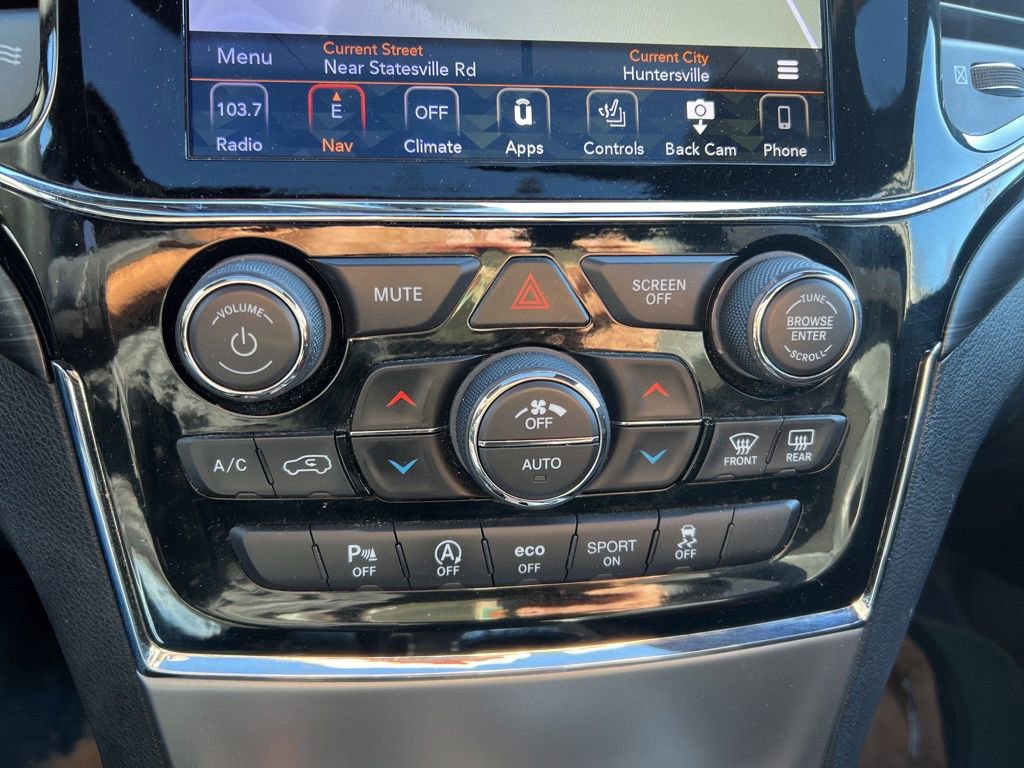 Used 2019 Jeep Grand Cherokee Altitude RWD image 29